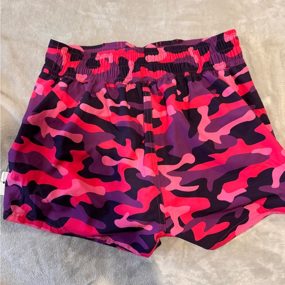 Tucann Swim Shorts Pink camo size small - Picture 2 of 3